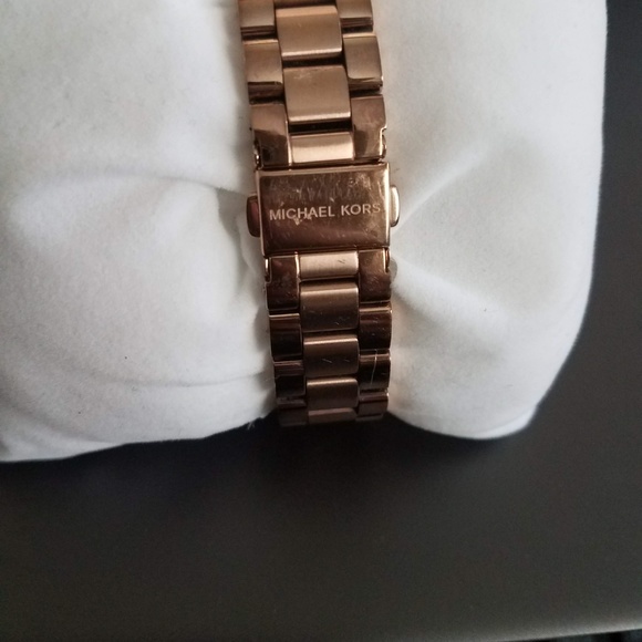 Michael Kors Access Sofie Pavé 42mm Rose Gold